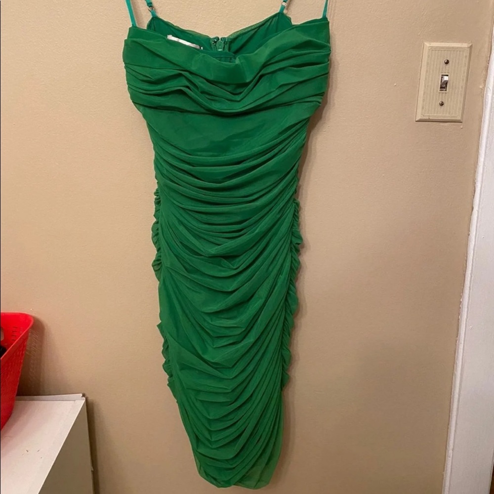 💕💕 SOLD!! HOUSE OF CB EMERALD GREEN ELLA DRESS!! - Picture 3 of 8